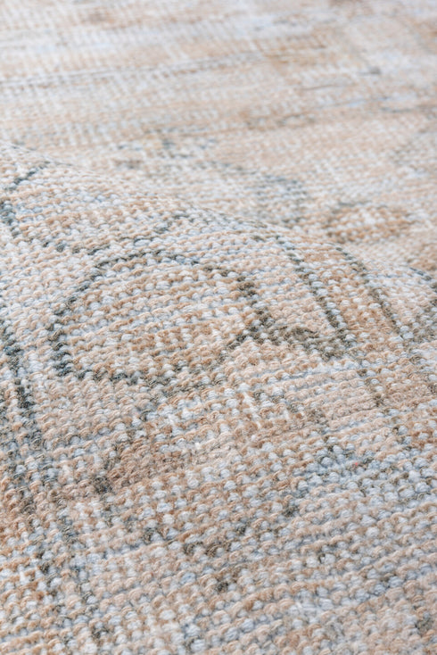 Vintage Mahal Area Rug (4' x 6')